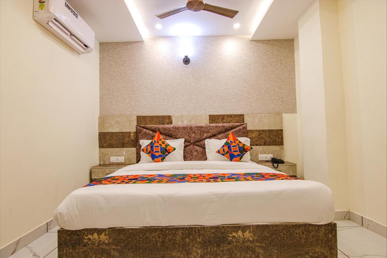 Fabhotel Meridian Inn Mohali Екстериор снимка